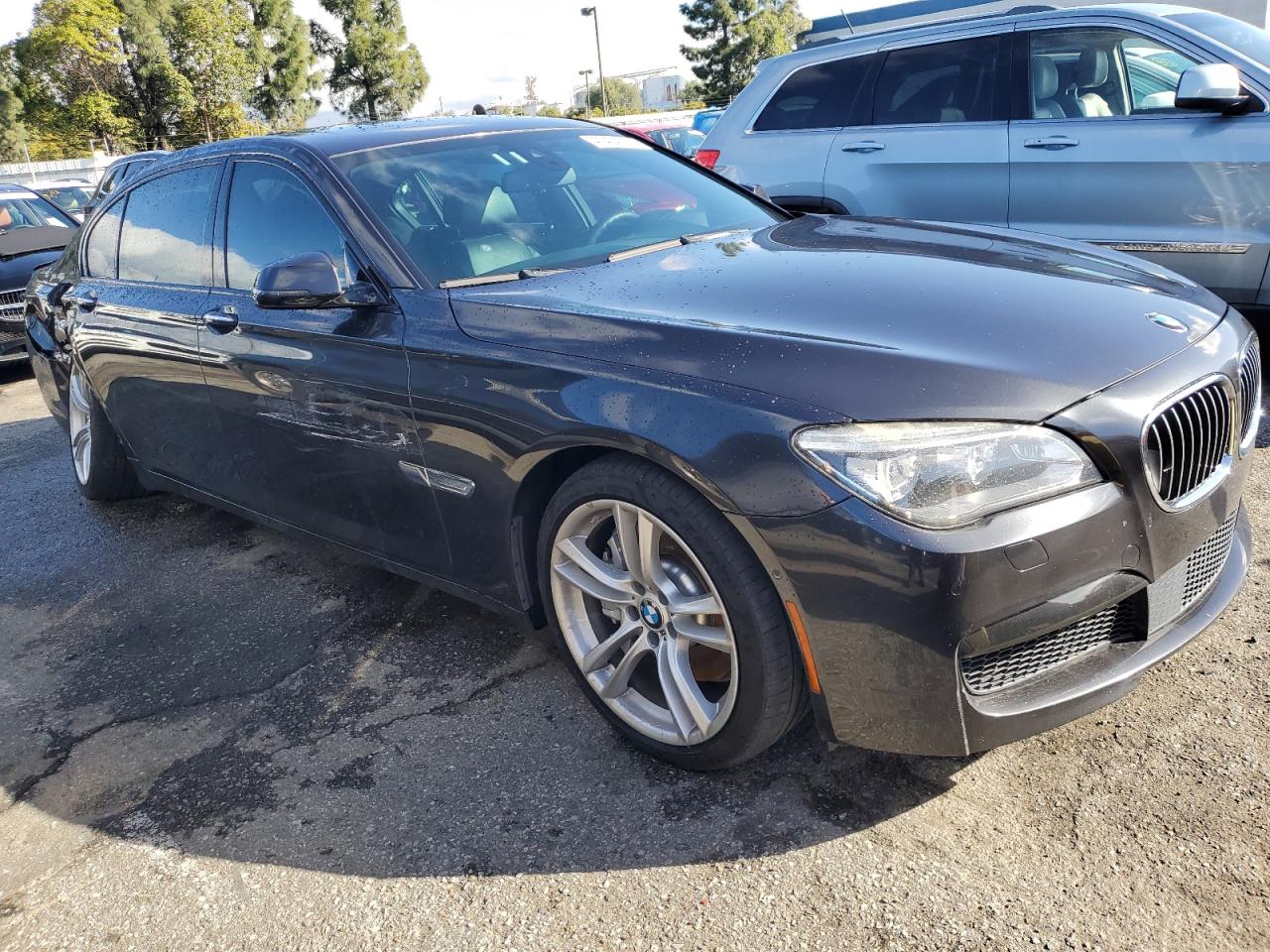 2015 BMW 7 series VIN WBAYE8C5XFD780825 photo 4
