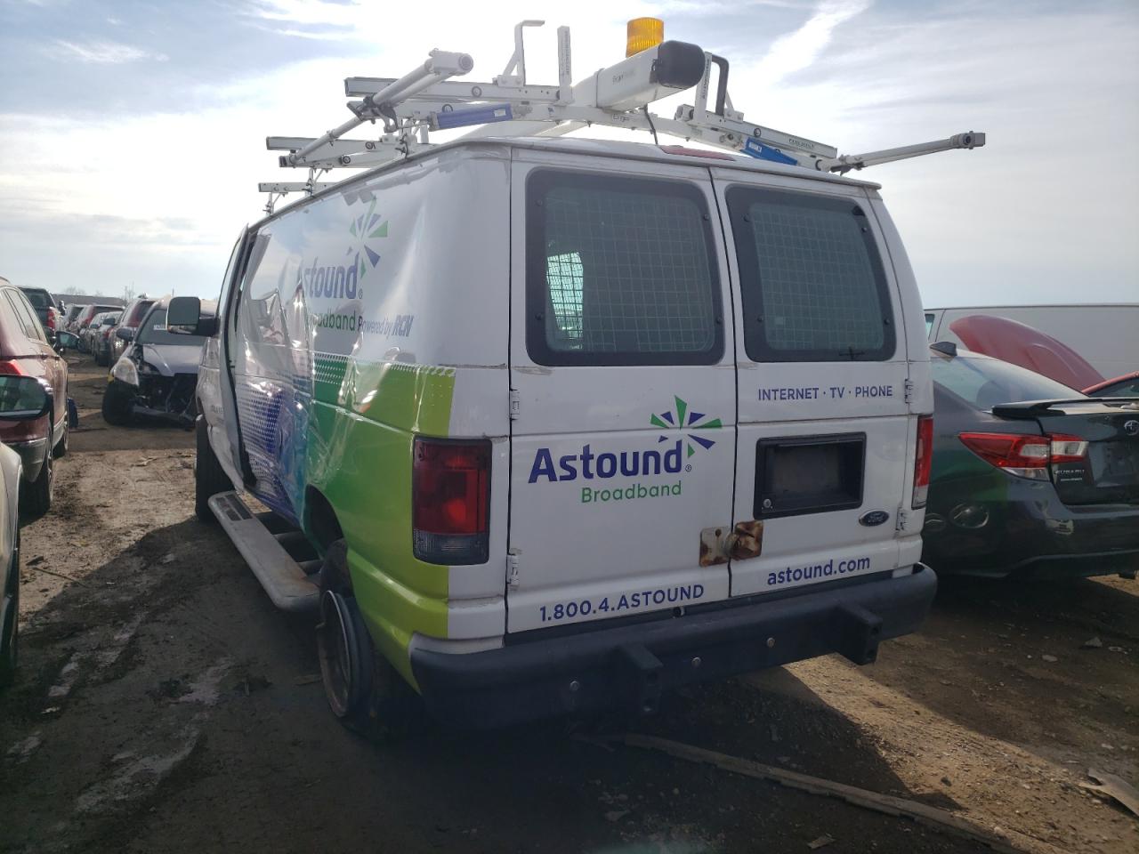 2013 FORD Econoline van VIN 1FTNE2EW9DDA26093 photo 2