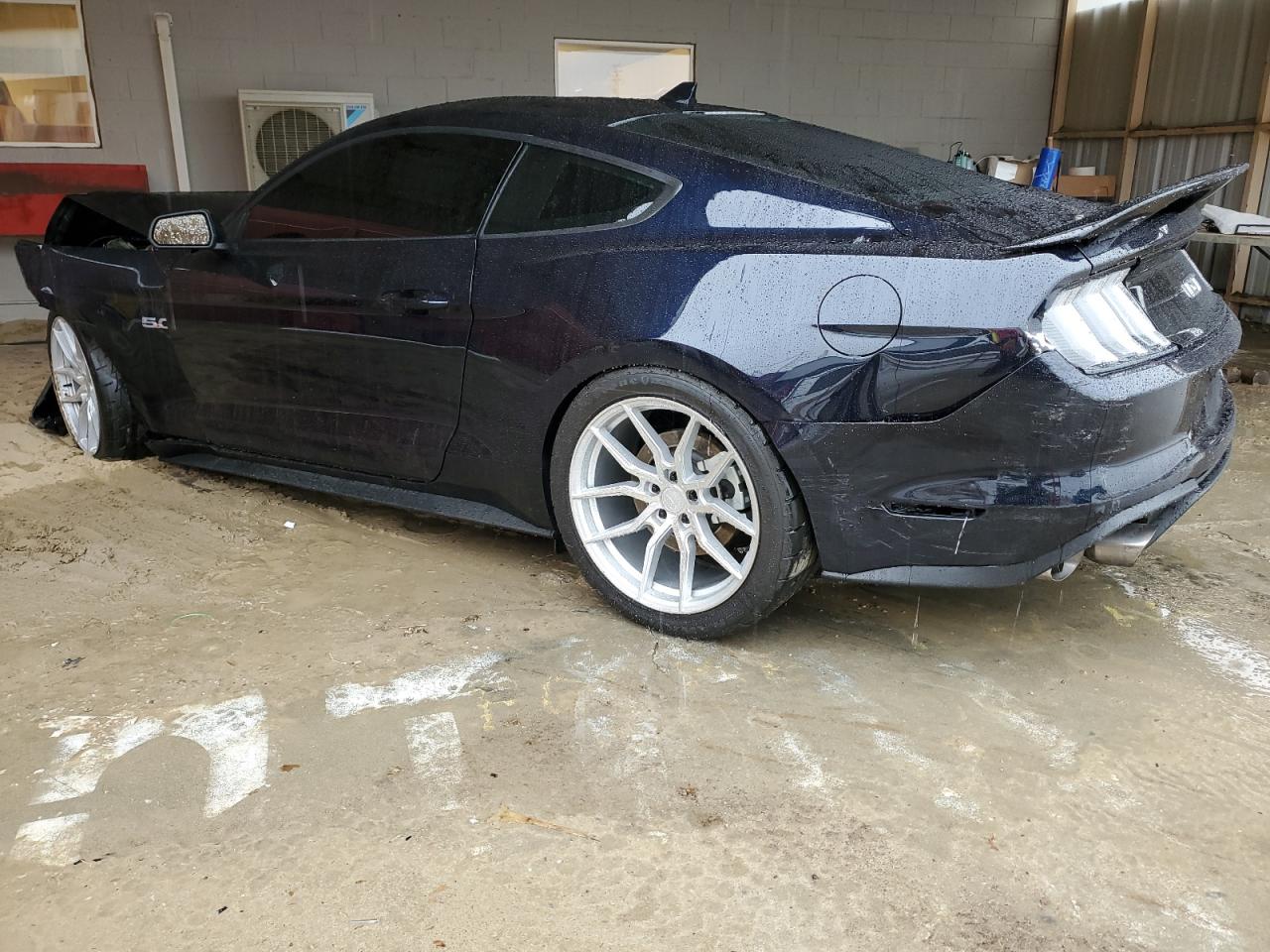 2021 FORD Mustang VIN 1FA6P8CF8M5148111 photo 2