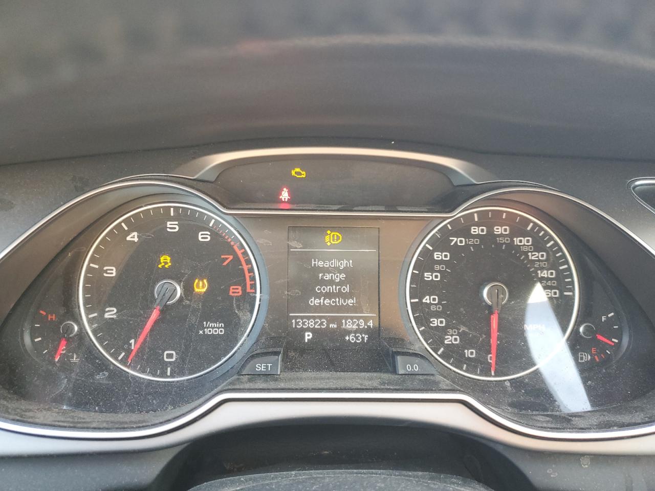 2013 AUDI A4 VIN WAUAFAFL1DN020502 photo 9