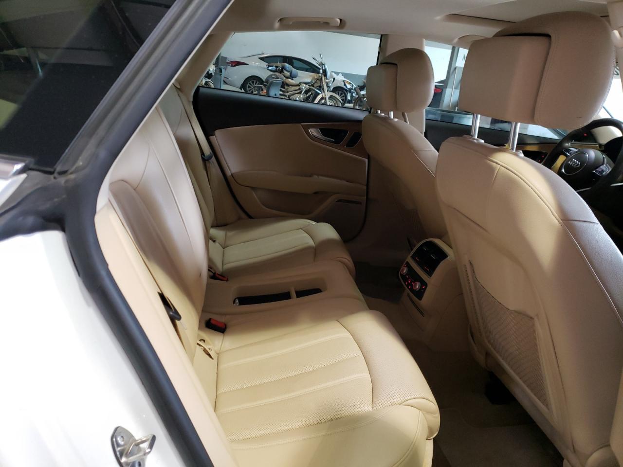 2012 Audi A7 VIN WAU2GCFC7CN125203 photo 10