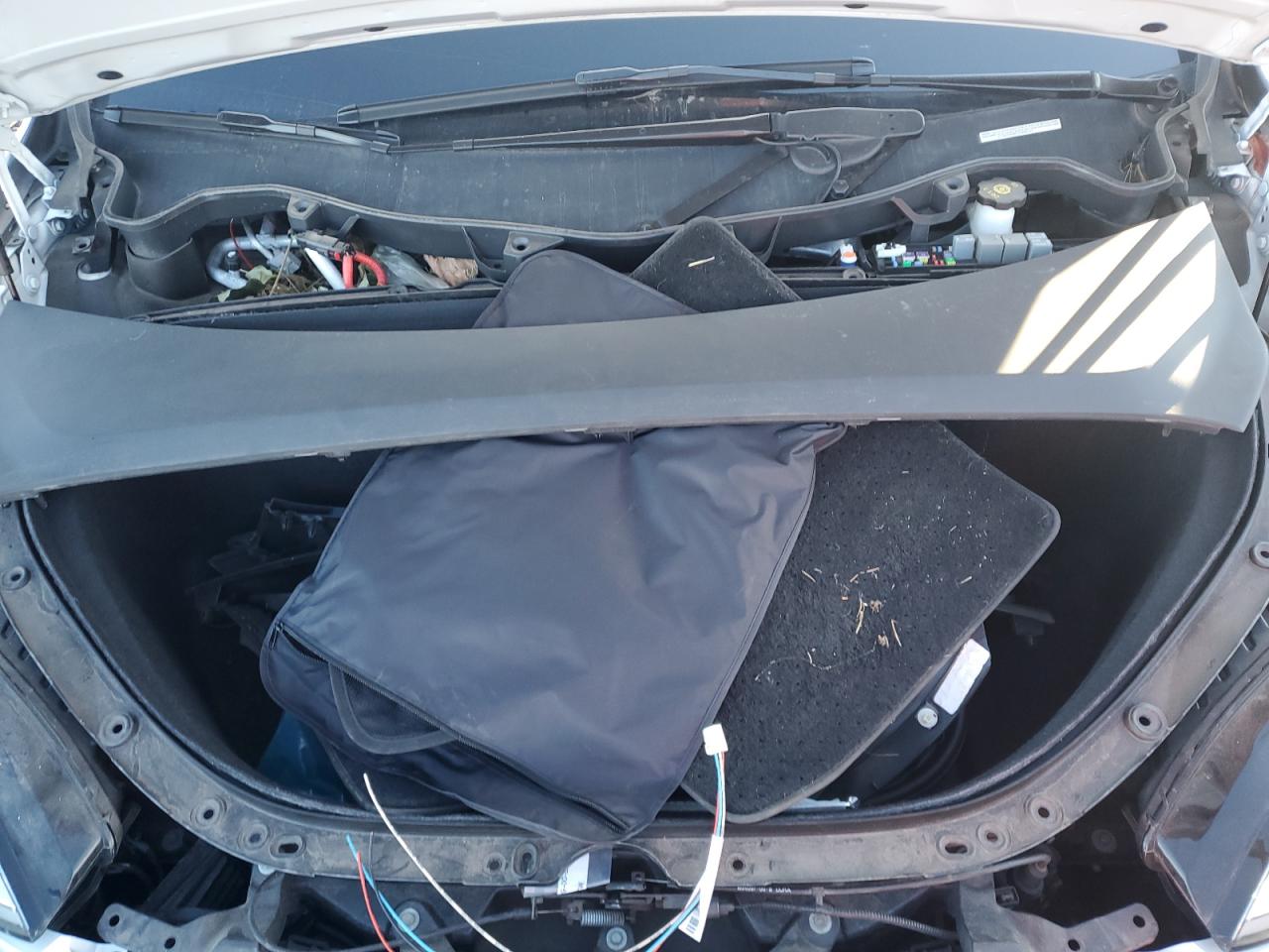 2020 TESLA Model x VIN 5YJXCAE25LF239815 photo 11