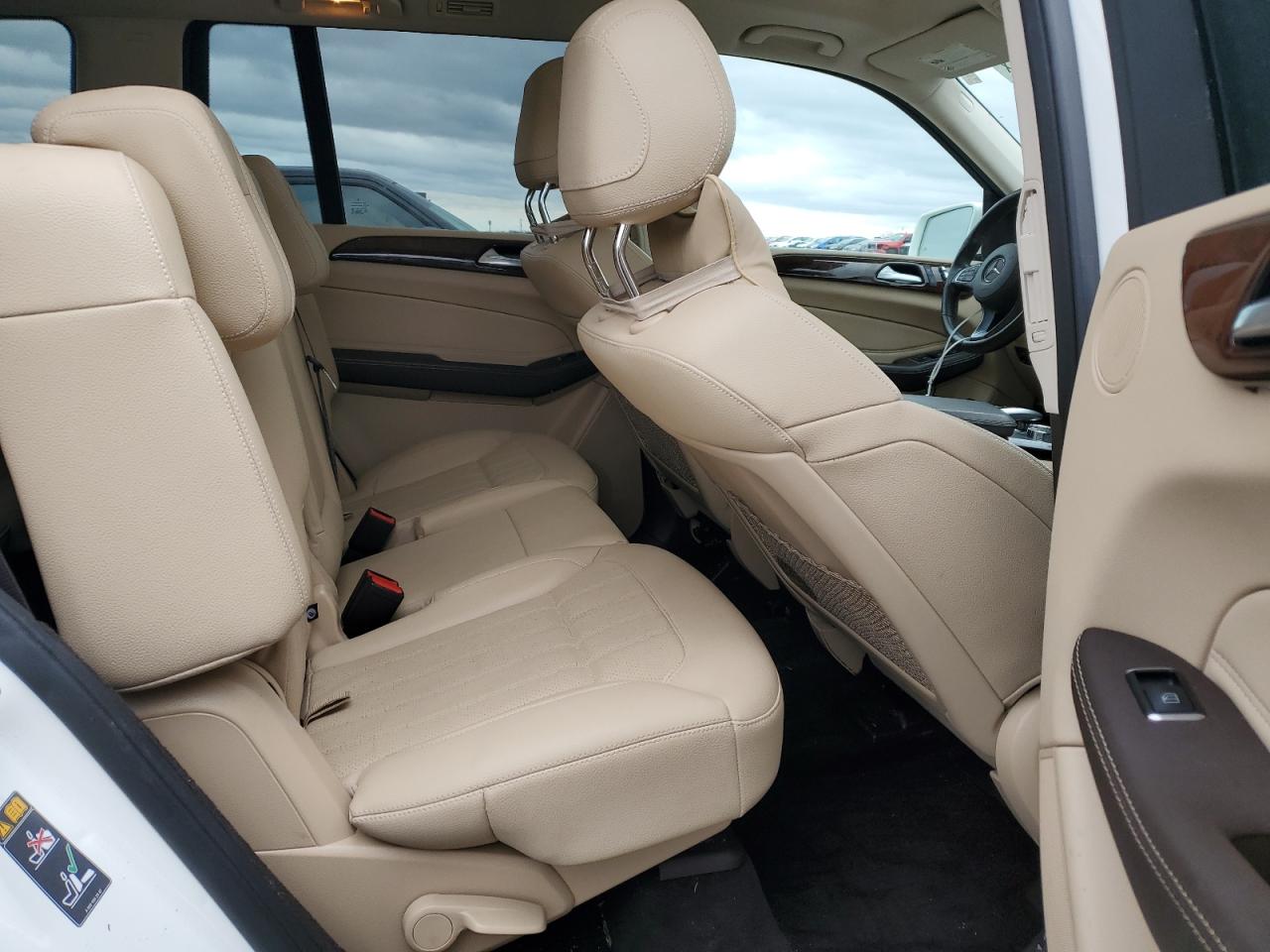 2018 MERCEDES-BENZ Gls-class VIN 4JGDF6EE6JB050555 photo 10