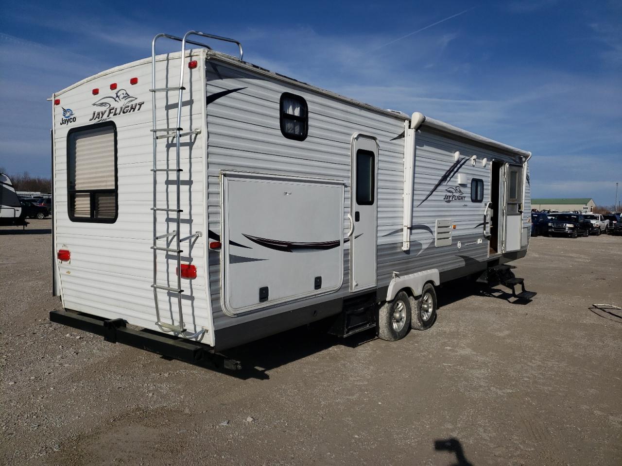 2012 JAYCO Jayflight VIN 1UJBJ0BS1C18R0401 photo 4