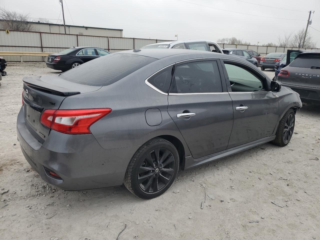 2018 NISSAN Sentra VIN 3N1AB7AP4JY264285 photo 3
