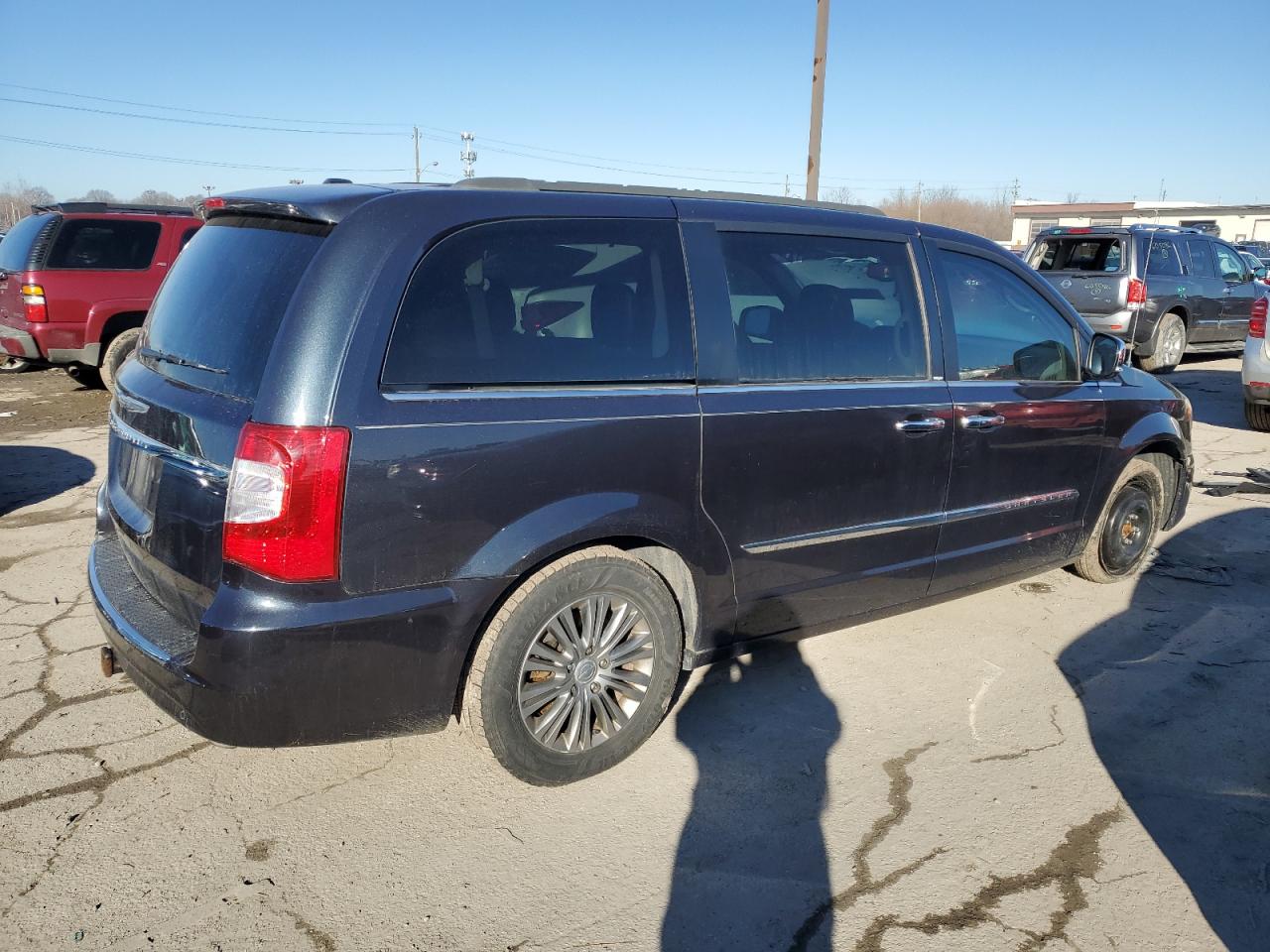 2014 Chrysler Minivan VIN 2C4RC1CG7ER133669 photo 3