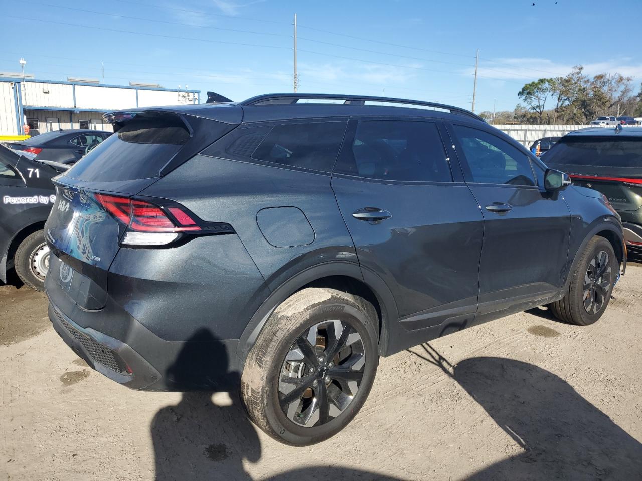 2023 KIA Sportage x VIN KNDPZDAH8P7114653 photo 3