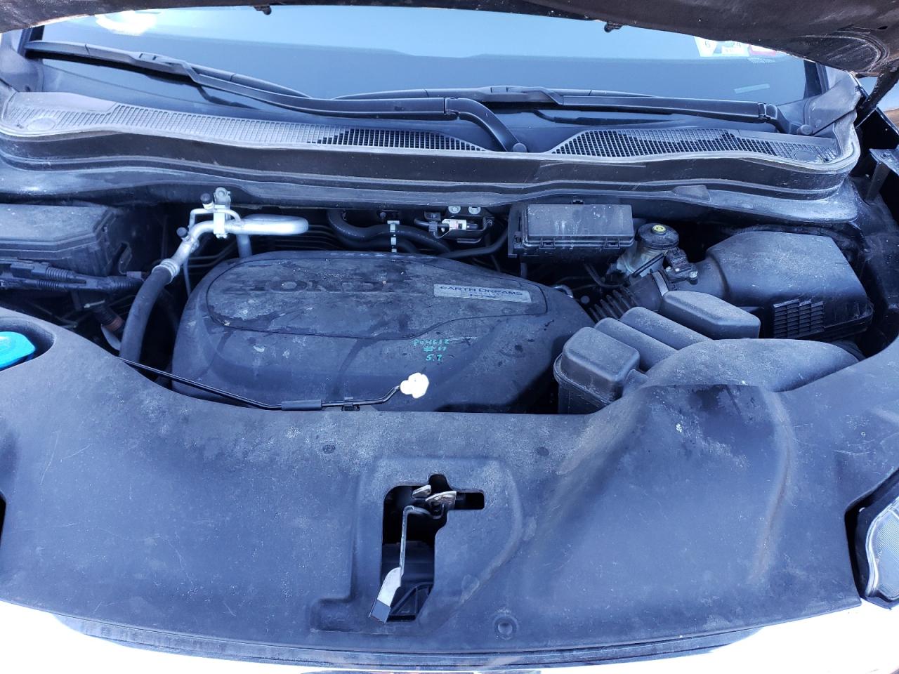 2018 HONDA Pilot VIN 5FNYF6H65JB057701 photo 11