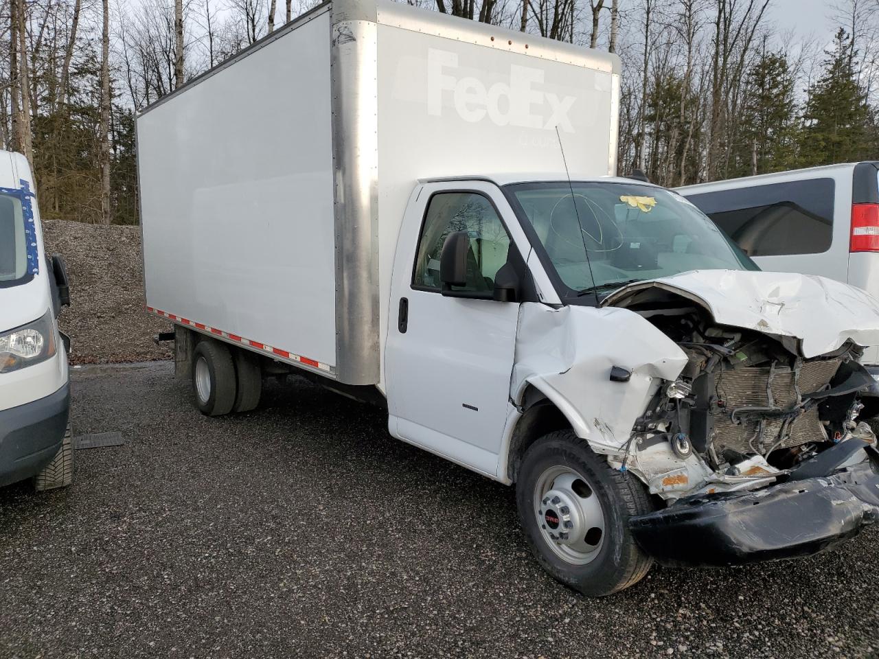 2019 GMC Savana VIN 7GZ37TCG8KN009427 photo 4