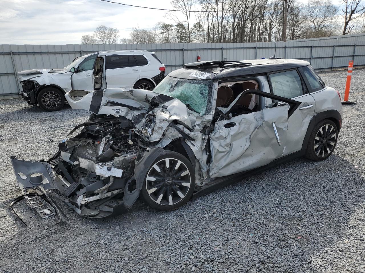 2021 MINI Cooper VIN WMWXU9C04M2P38734 photo 1