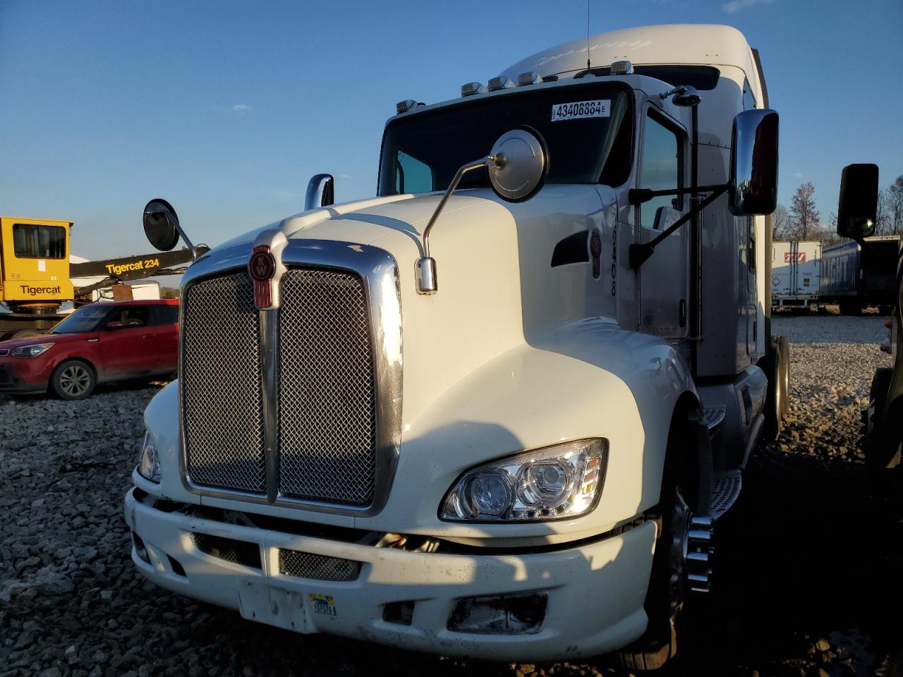 2012 KENWORTH CONSTRUCTION T660 VIN 1XKAA49X2CJ288020 photo 2