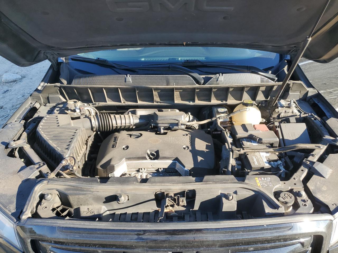 2018 GMC Acadia VIN 1GKKNKLAXJZ215610 photo 12