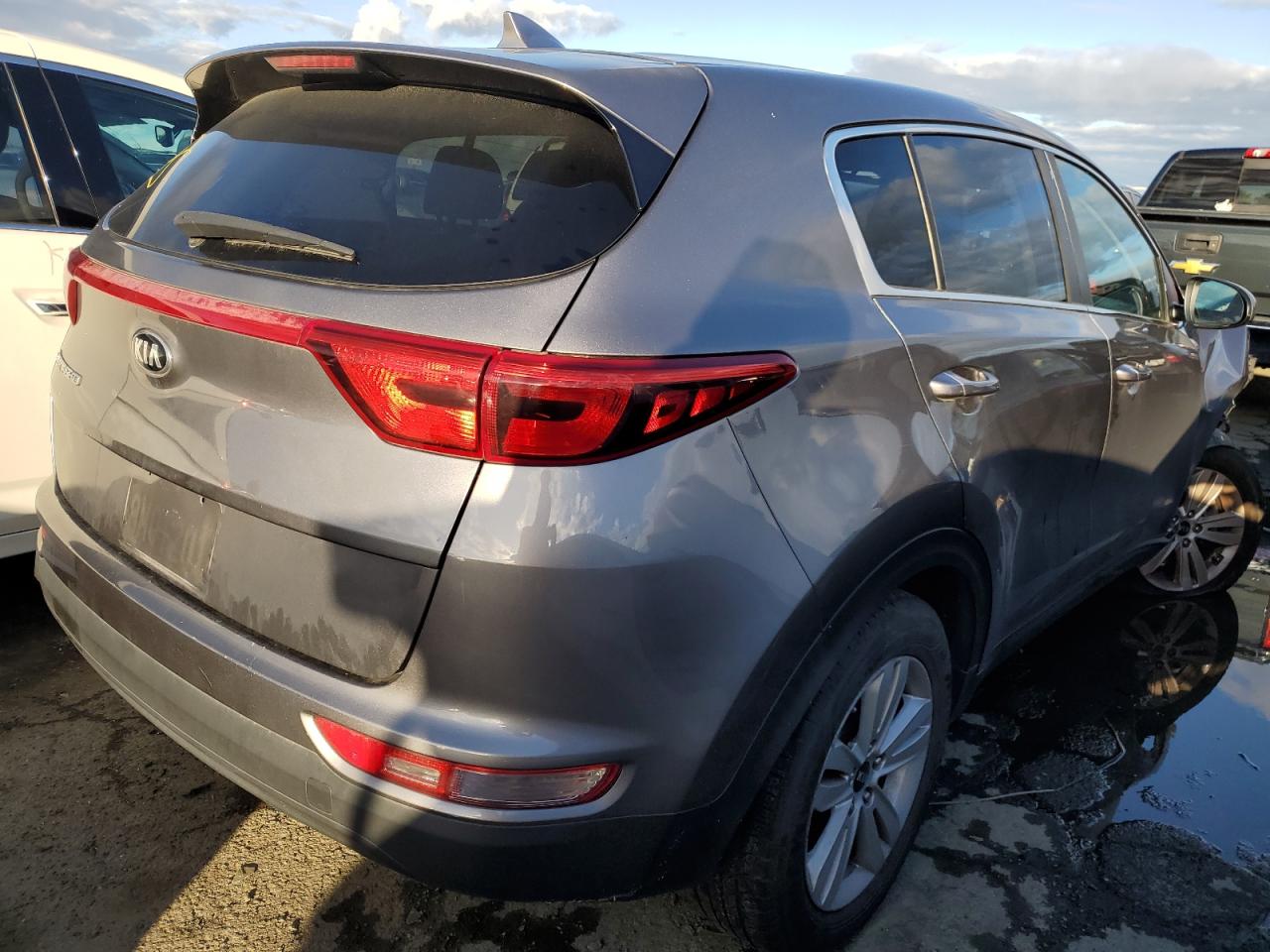 2018 KIA Sportage VIN KNDPM3AC1J7430691 photo 3
