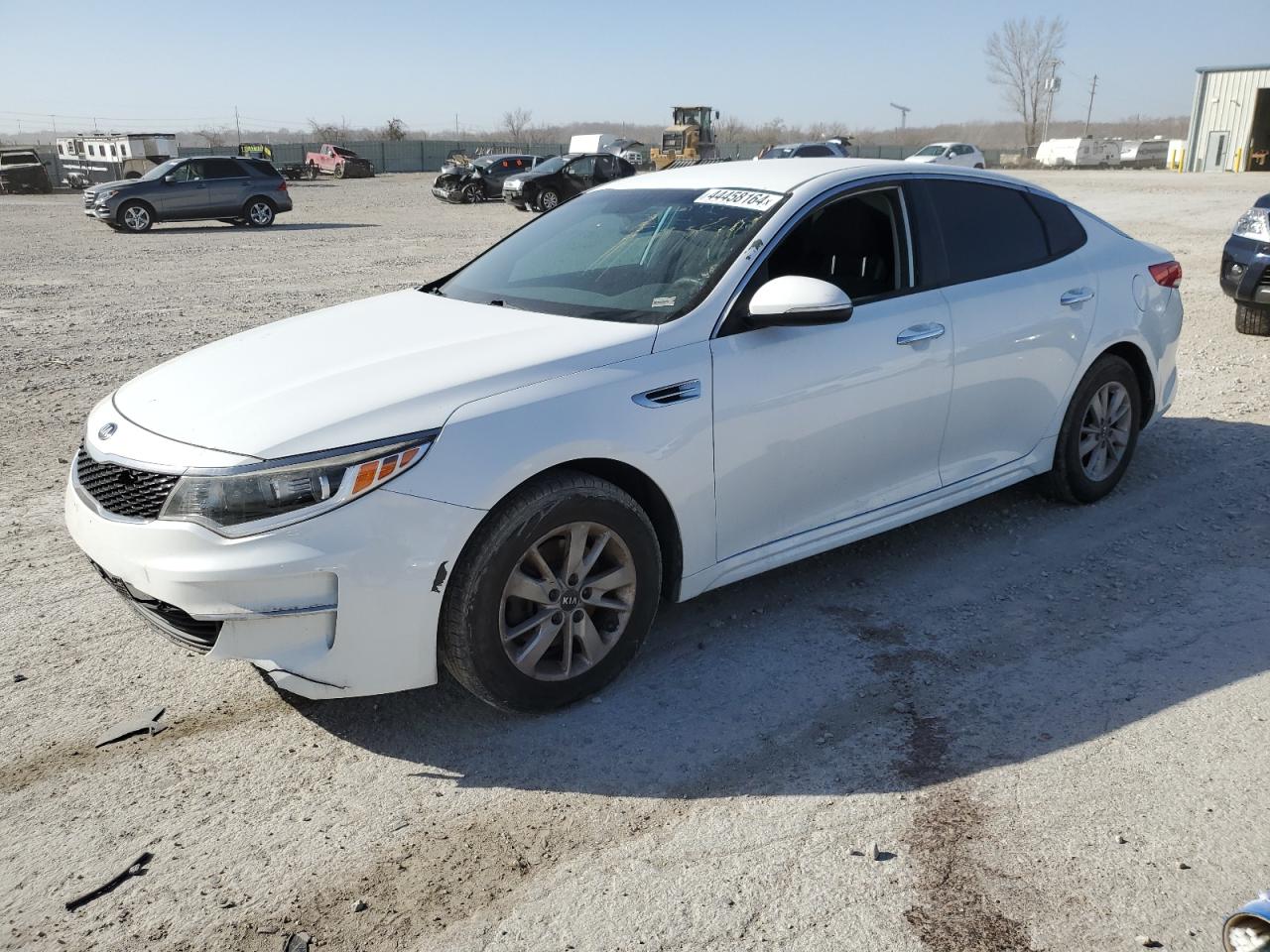 2018 KIA Optima VIN 5XXGT4L30JG208169 photo 1