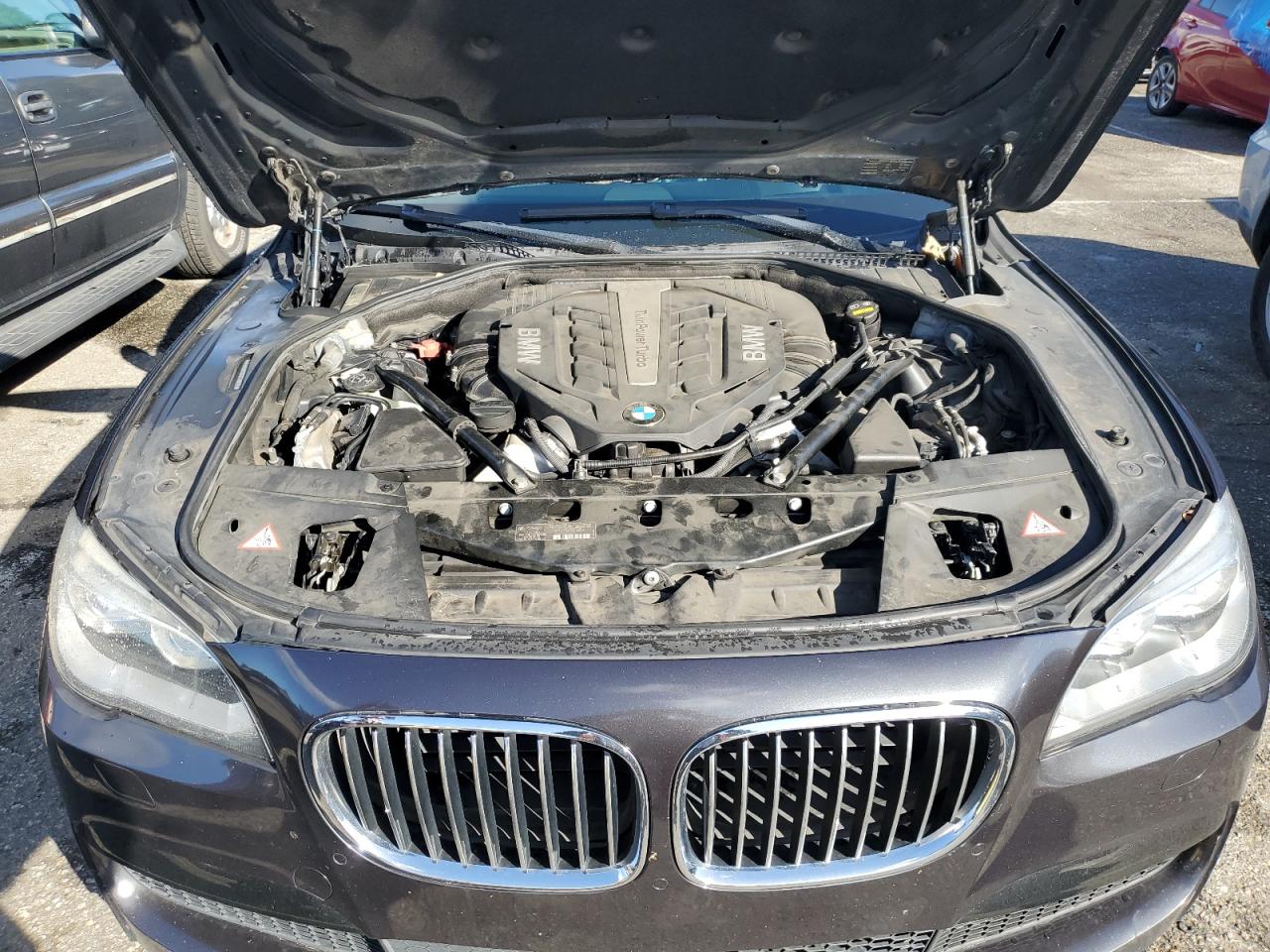 2015 BMW 7 series VIN WBAYE8C5XFD780825 photo 11