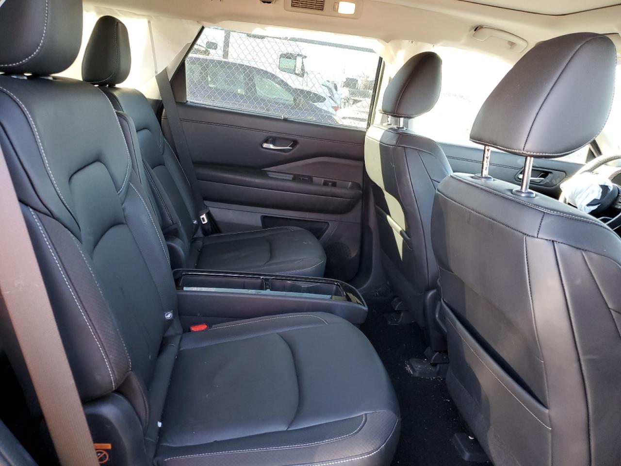 2022 NISSAN Pathfinder VIN 5N1DR3CD2NC246489 photo 11
