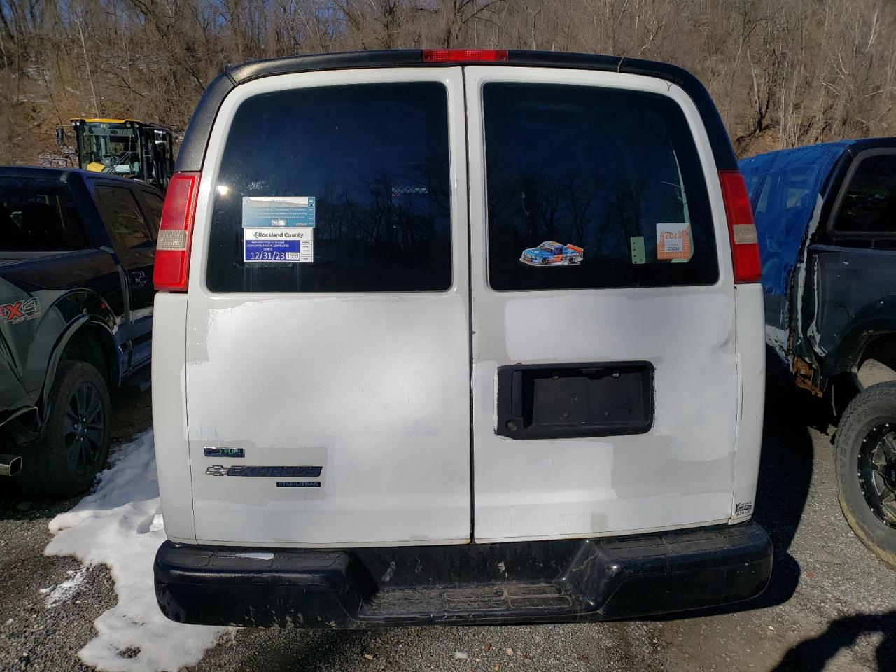 2012 CHEVROLET Express 2500 VIN 1GCWGFFAXC1109279 photo 6