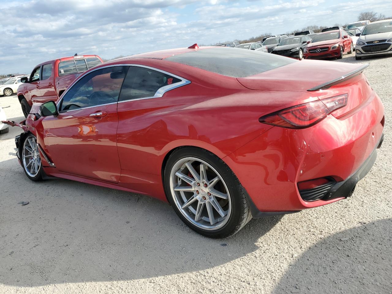 2019 INFINITI Q60 VIN JN1FV7EK4KM360627 photo 2