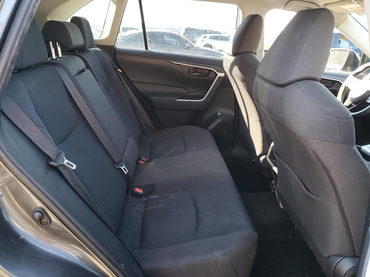 2019 TOYOTA Rav4 VIN JTMH1RFVXKJ007137 photo 11