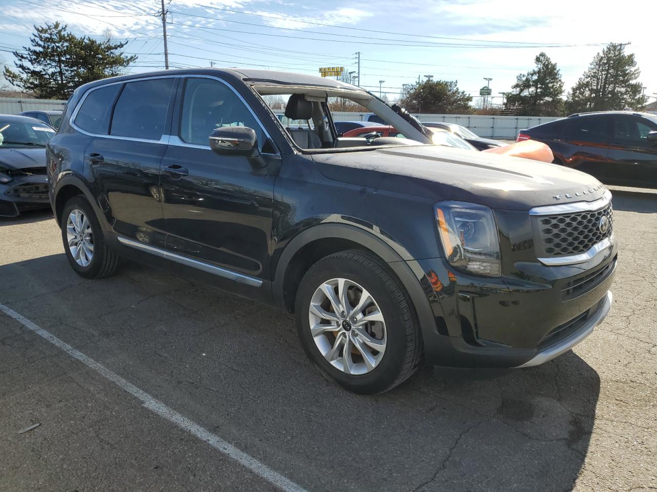 2021 KIA Telluride VIN 5XYP24HC7MG176560 photo 4