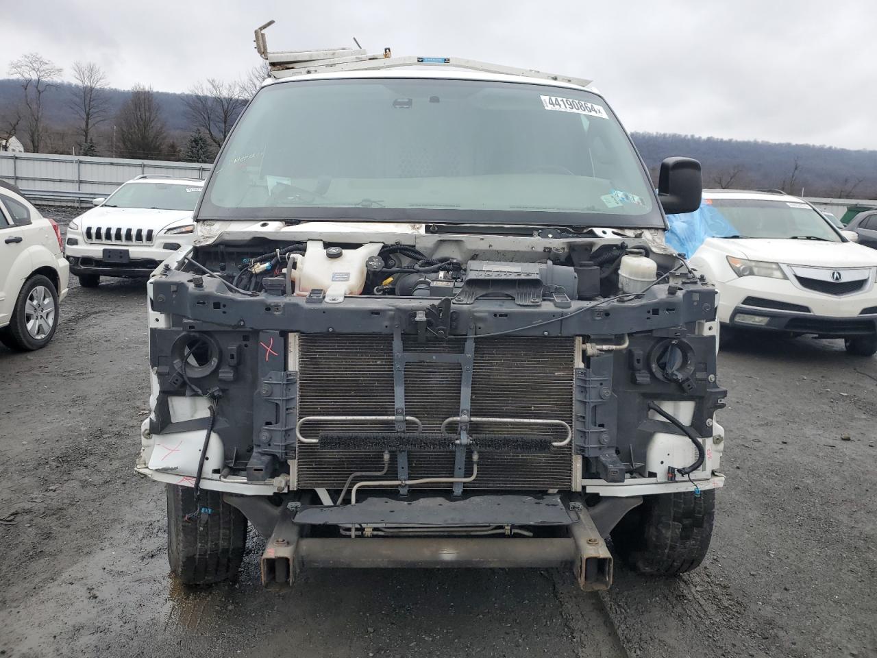 2016 Chevrolet Express 2500 VIN 1GCWGAFF6G1121269 photo 5
