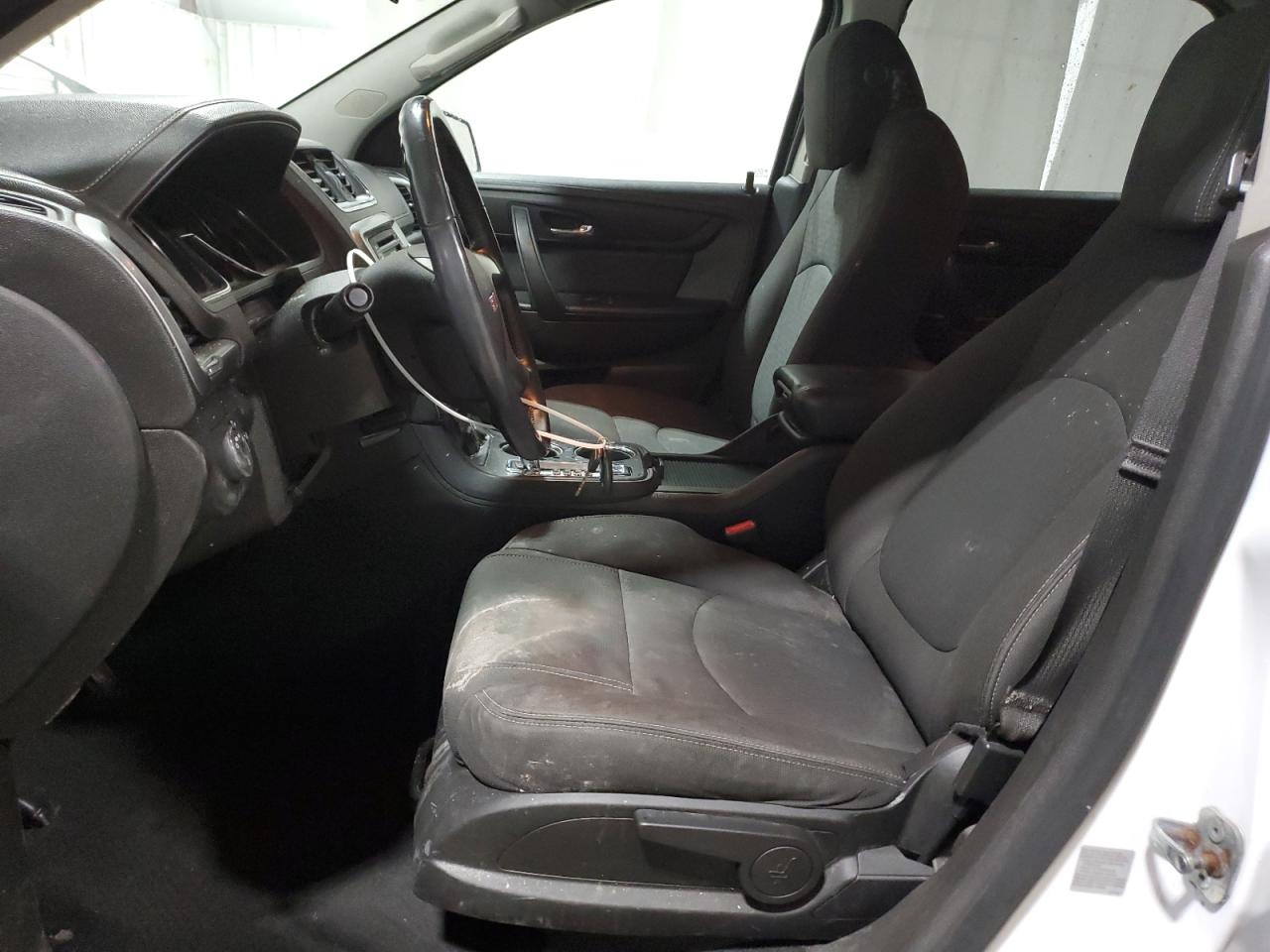 2016 GMC Acadia VIN 1GKKVNED9GJ147557 photo 7