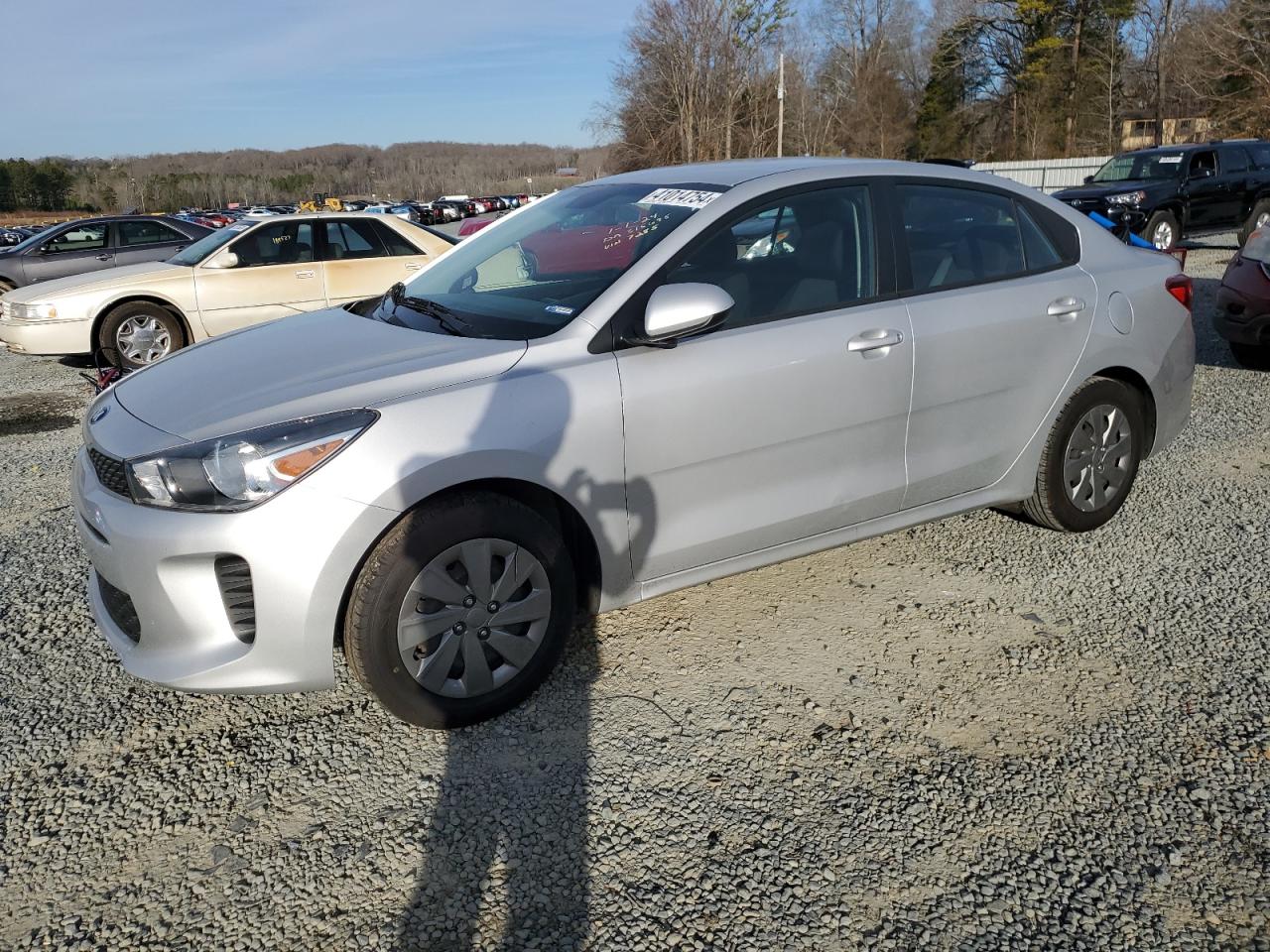 2020 KIA Rio VIN 3KPA24AD5LE327285 photo 1