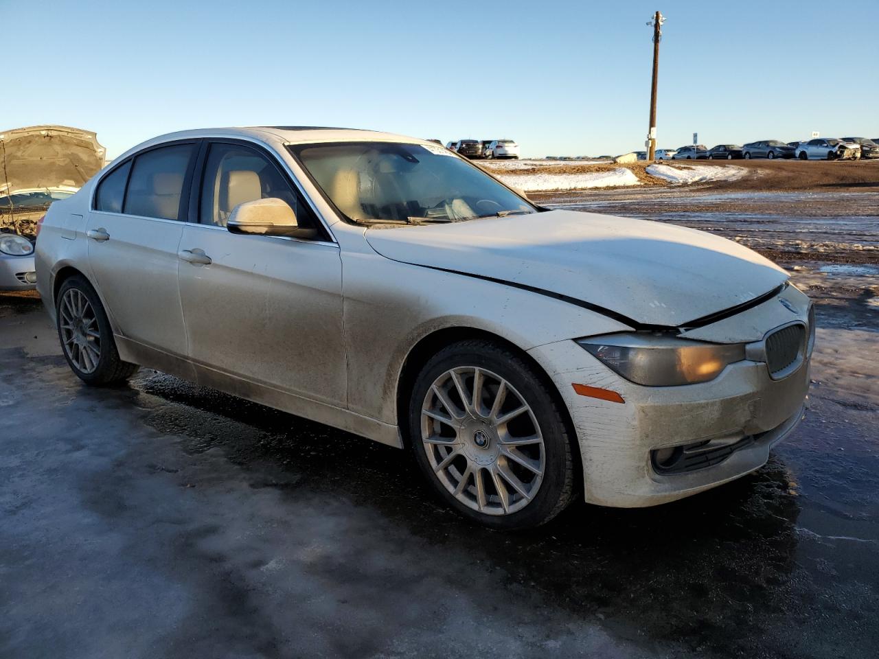 2014 BMW 3 series VIN WBA3C3C5XEF984742 photo 4