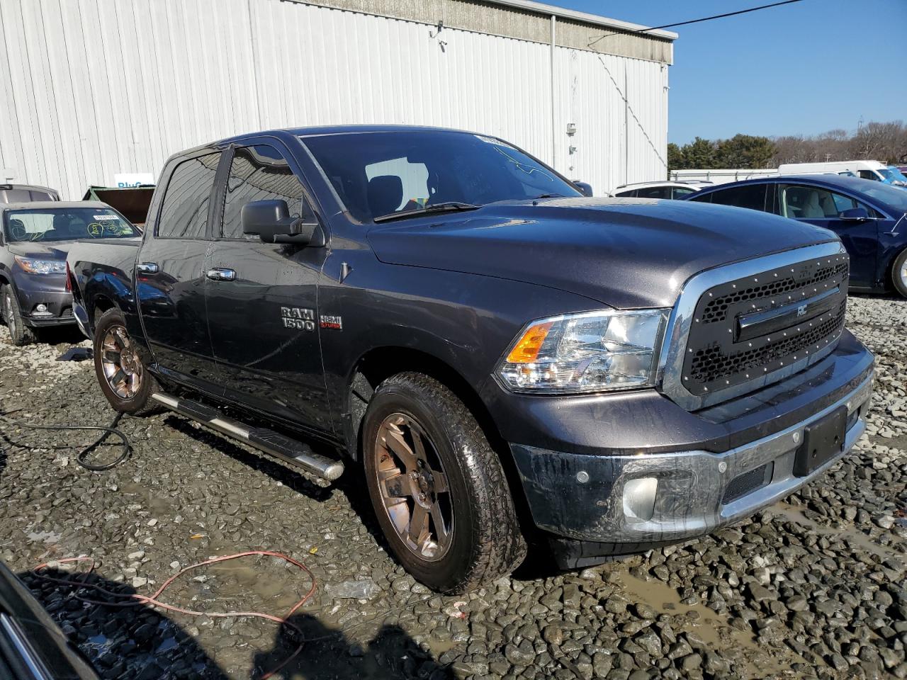 2018 RAM 1500 VIN 1C6RR7LTXJS218858 photo 4