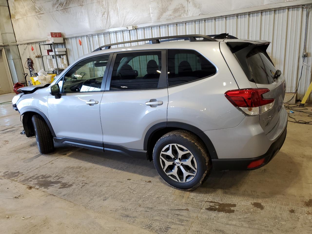 2024 SUBARU Forester VIN JF2SKACC1RH434846 photo 2