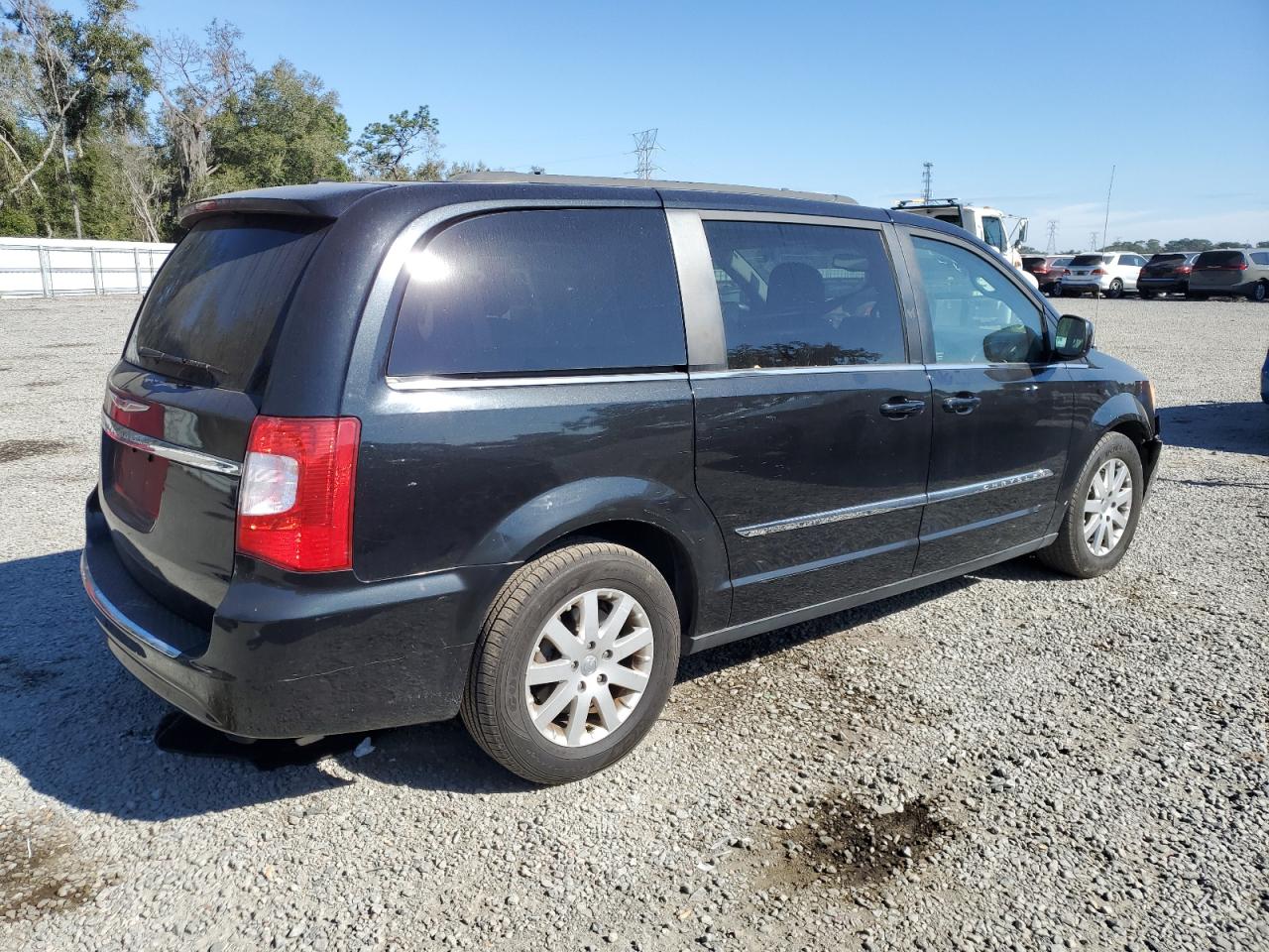 2013 CHRYSLER Minivan VIN 2C4RC1BG0DR564676 photo 3
