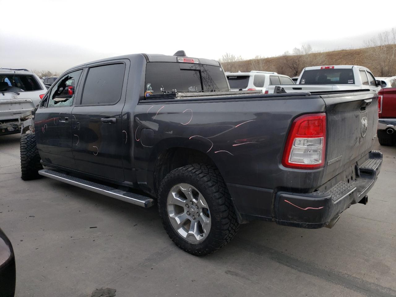2019 RAM 1500 VIN 1C6SRFFT0KN603210 photo 2