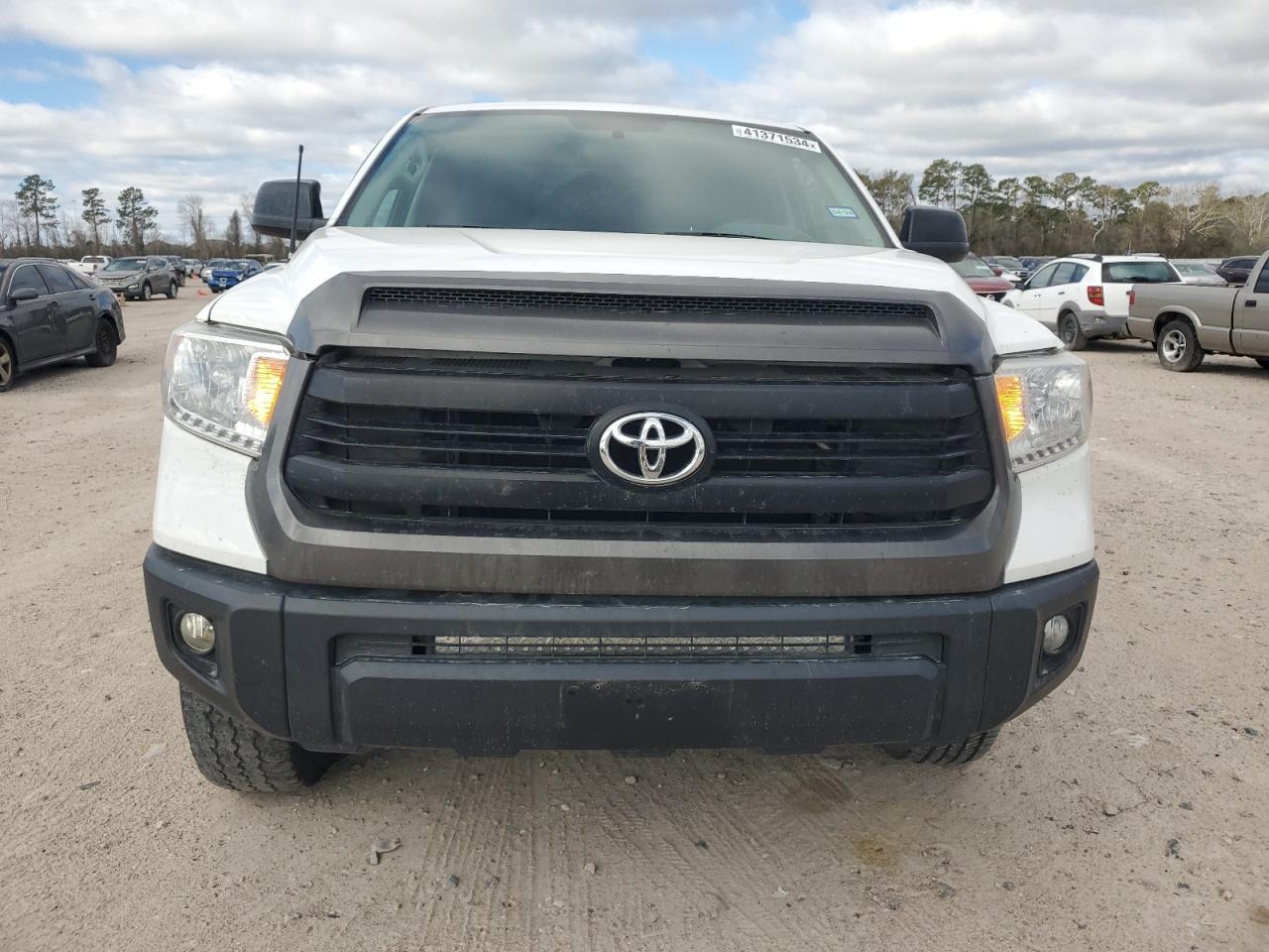 2017 TOYOTA Tundra VIN 5TFRM5F19HX117992 photo 5