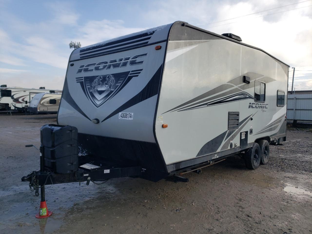 2020 OTHR All other VIN 5LZBE2021LR017805 photo 2