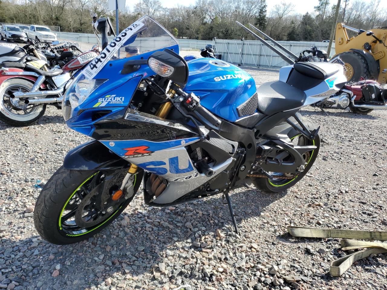 2022 SUZUKI Gsxr750 VIN JS1GR7MA8N7100565 photo 2
