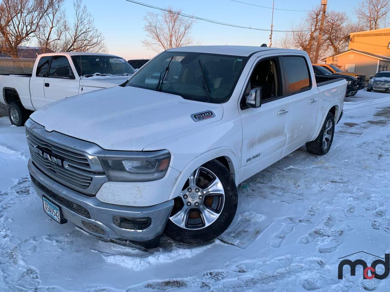 2020 RAM 1500 VIN 1C6SRFJM4LN250438 photo 1