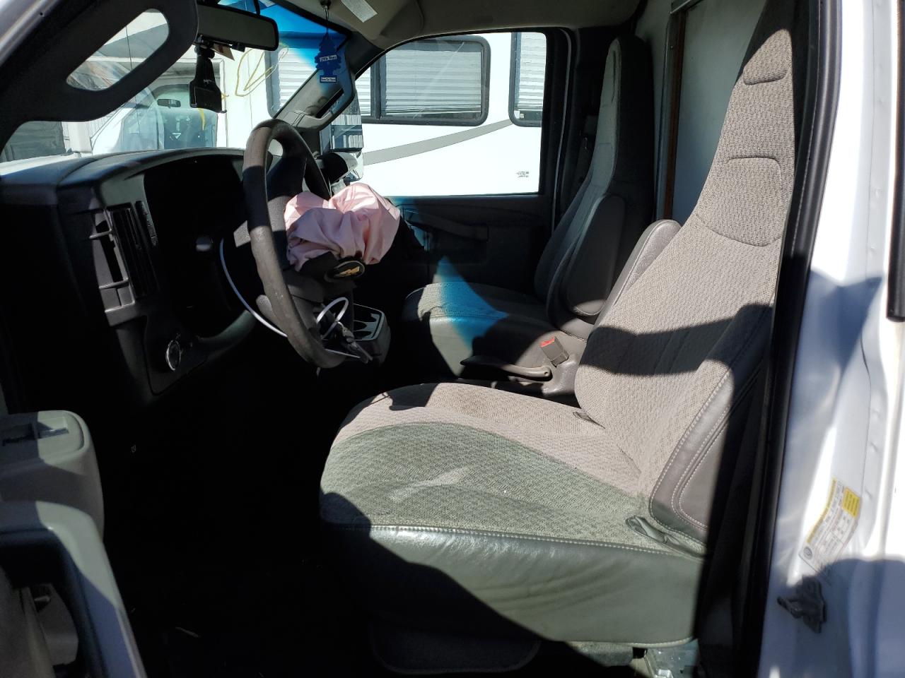 2019 CHEVROLET Express 2500 VIN 1GB0GRFG9K1365668 photo 7