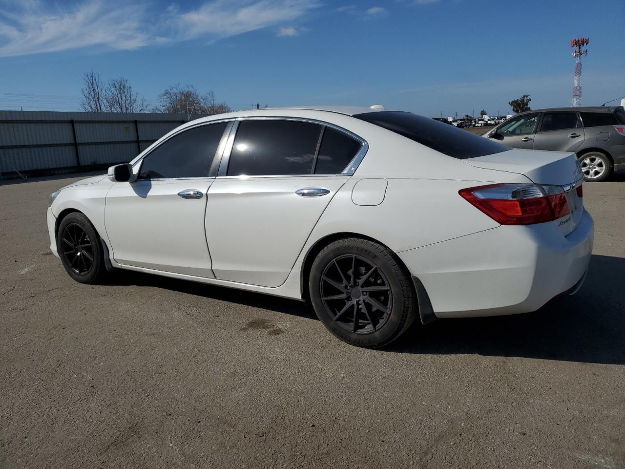 2013 Honda Accord VIN 1HGCR2F87DA175150 photo 2