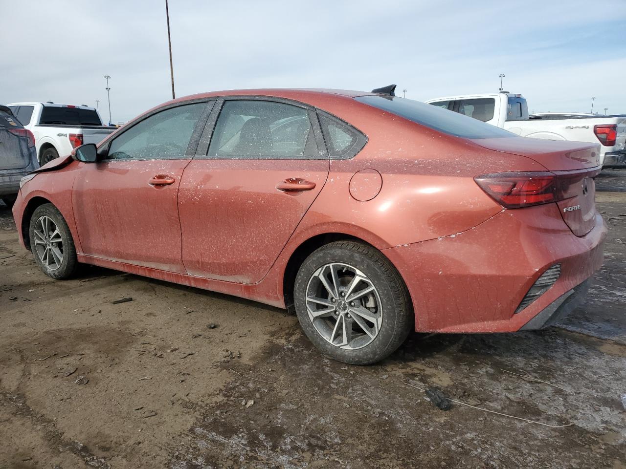 2023 Kia Forte lx VIN 3KPF24AD0PE666743 photo 2