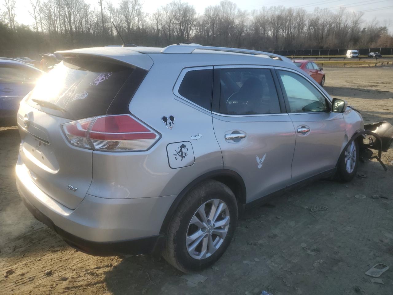 2015 NISSAN Rogue s VIN KNMAT2MT9FP549921 photo 3