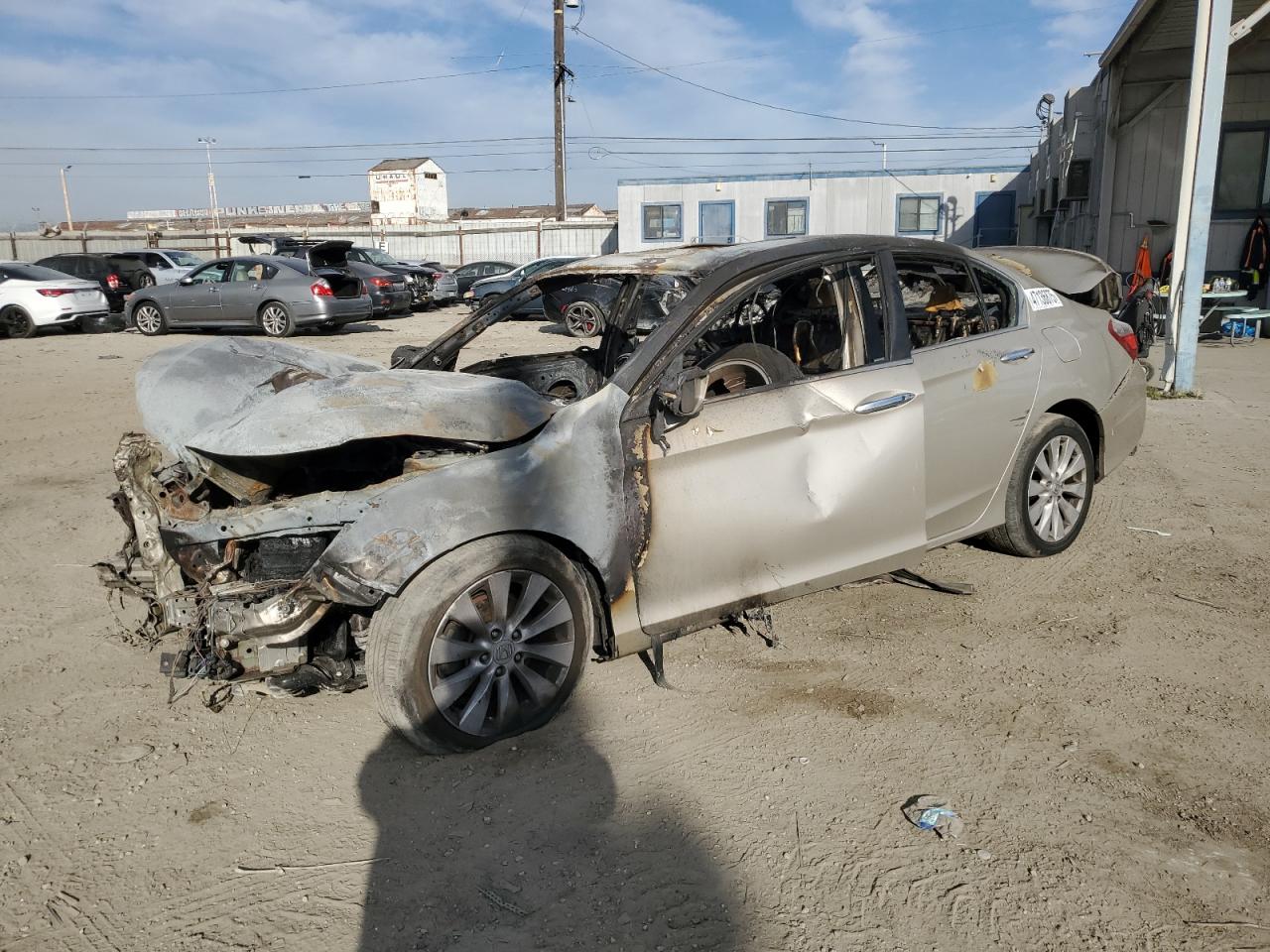 2015 Honda Accord VIN 1HGCR3F89FA007650 photo 1
