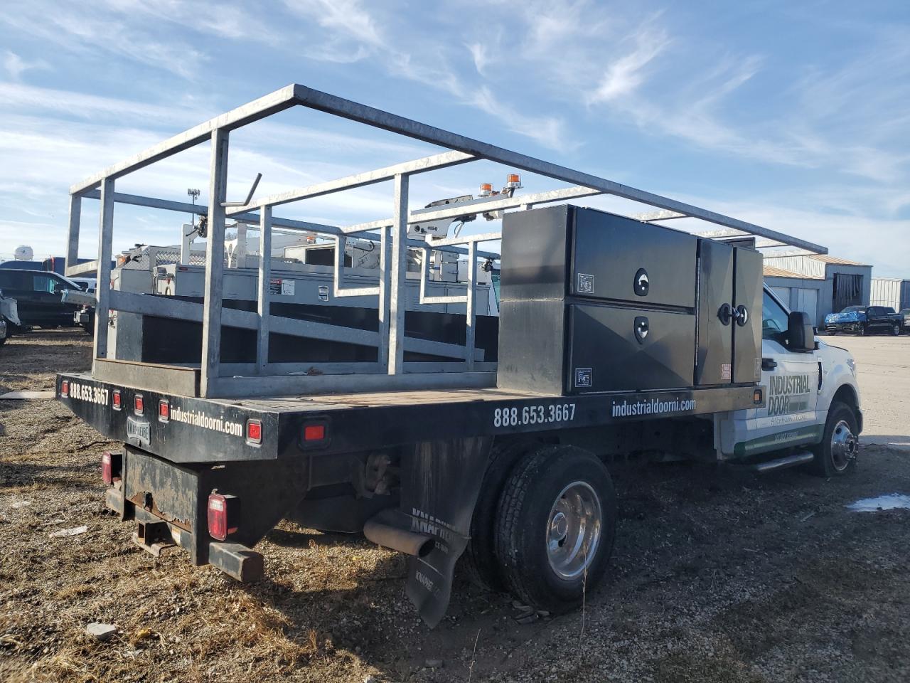 2021 Ford F350 VIN 1FDRF3G65MEC79080 photo 3