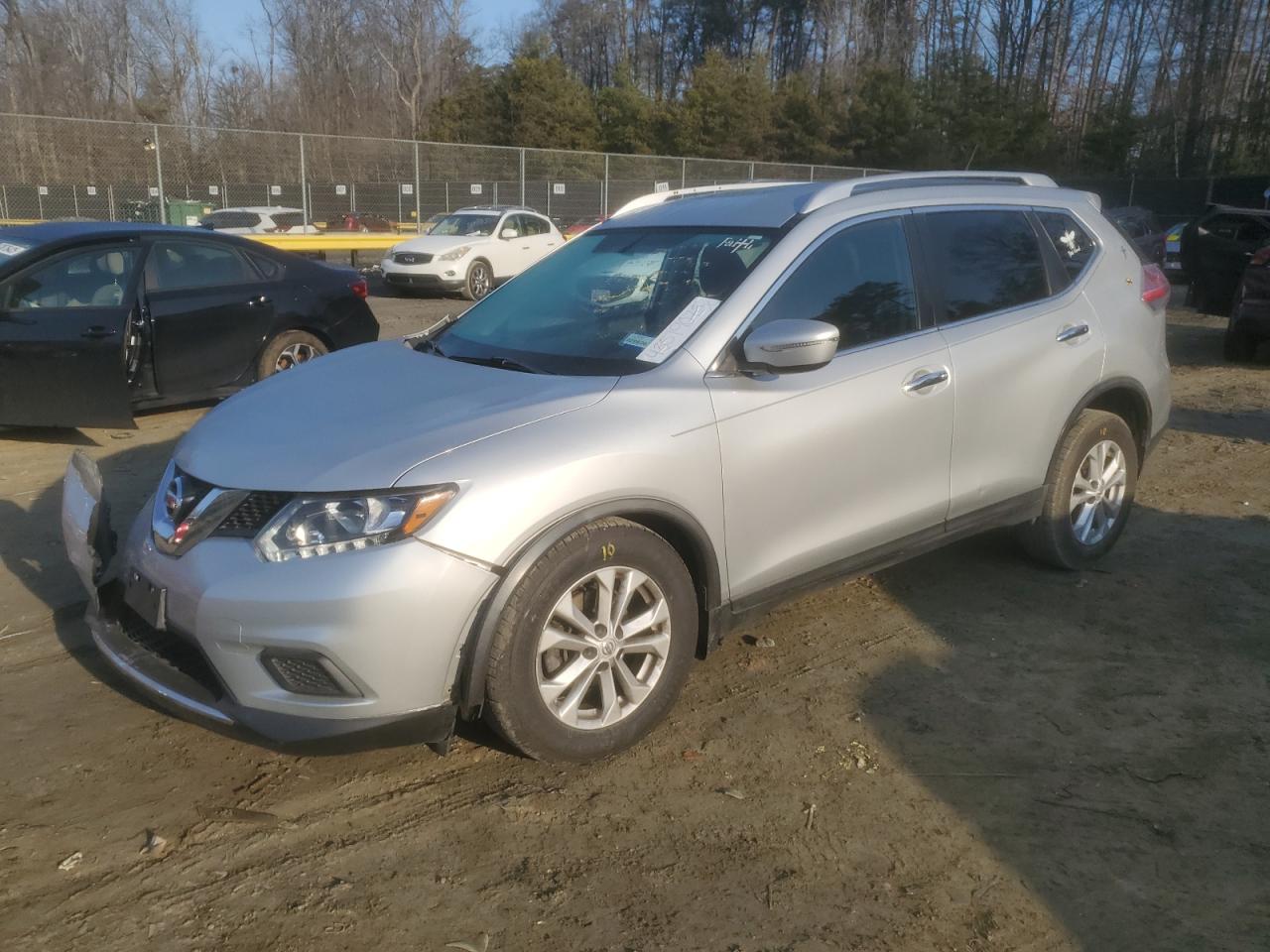 2015 NISSAN Rogue s VIN KNMAT2MT9FP549921 photo 1