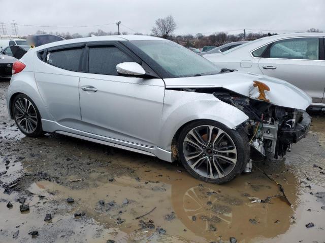 2016 Hyundai Veloster VIN KMHTC6AEXGU264519 photo 4