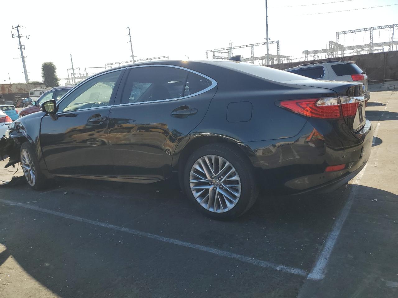 2015 Lexus ES350 VIN JTHBK1GG3F2189895 photo 2