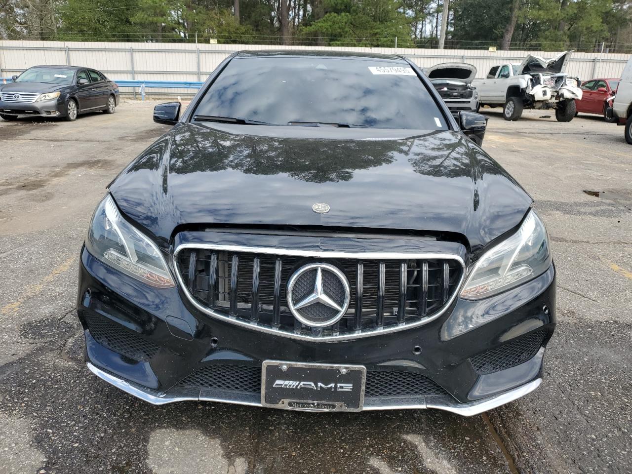 2015 Mercedes-Benz E-class VIN WDDHF8JBXFB114218 photo 5