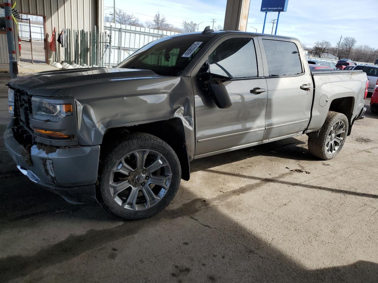2017 Chevrolet All models VIN 3GCUKREC5HG184720 photo 1