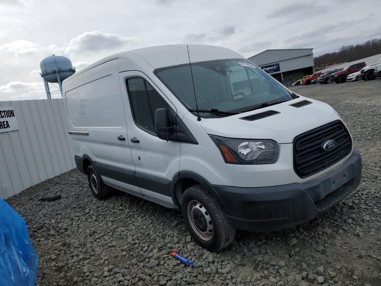 2019 Ford Transit VIN 1FTYR1CM7KKA08505 photo 4
