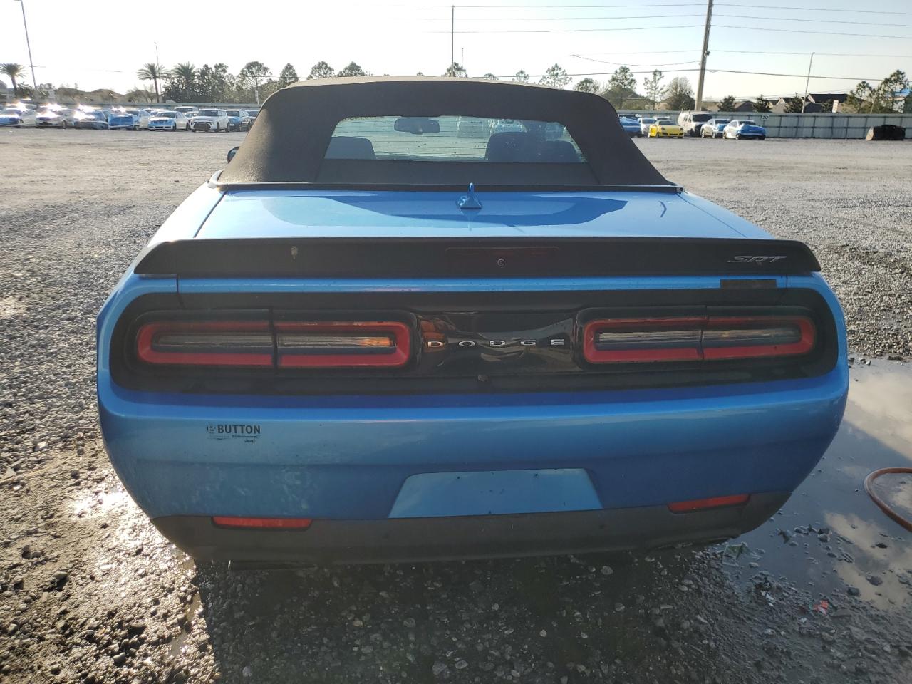 2016 Dodge Challenger VIN 2C3CDZC90GH137210 photo 6