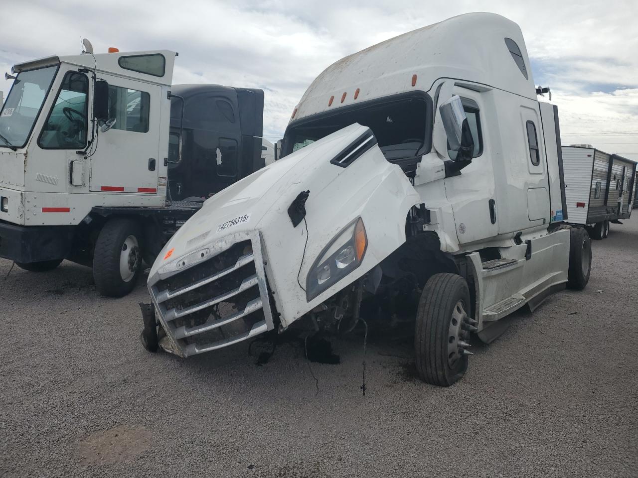 2022 FREIGHTLINER All other VIN 3AKJHHDR6NSMZ1018 photo 2